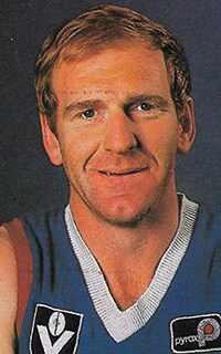 HERO_050918IanHampshire.jpg Former Geelong and Footscray ruckman Ian Hampshire has passed away after battling illness. - Western Bulldogs